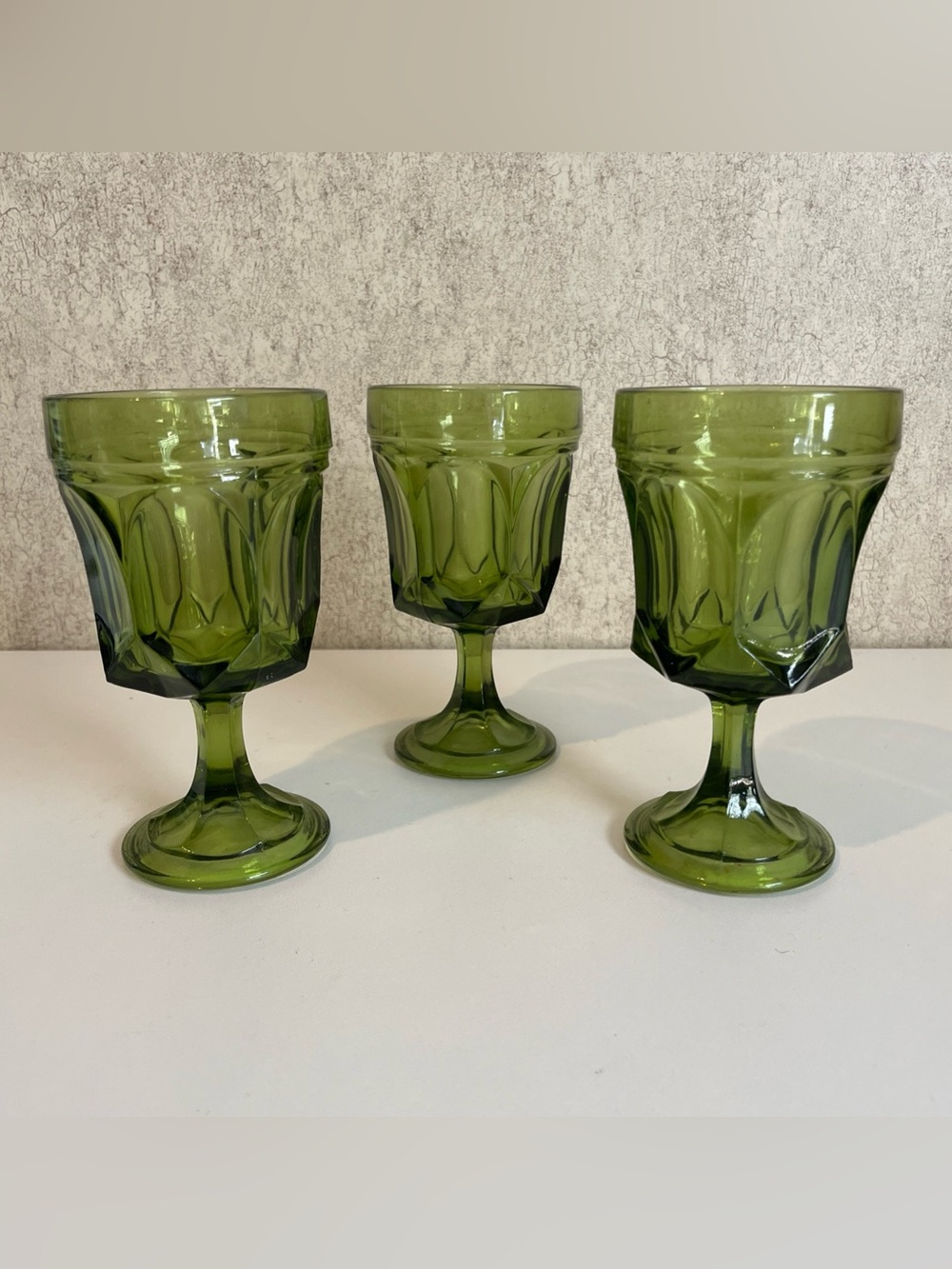 Vintage Anchor Hocking Fairfield Avocado Green Goblets Glass 6" 8 oz Set of 3